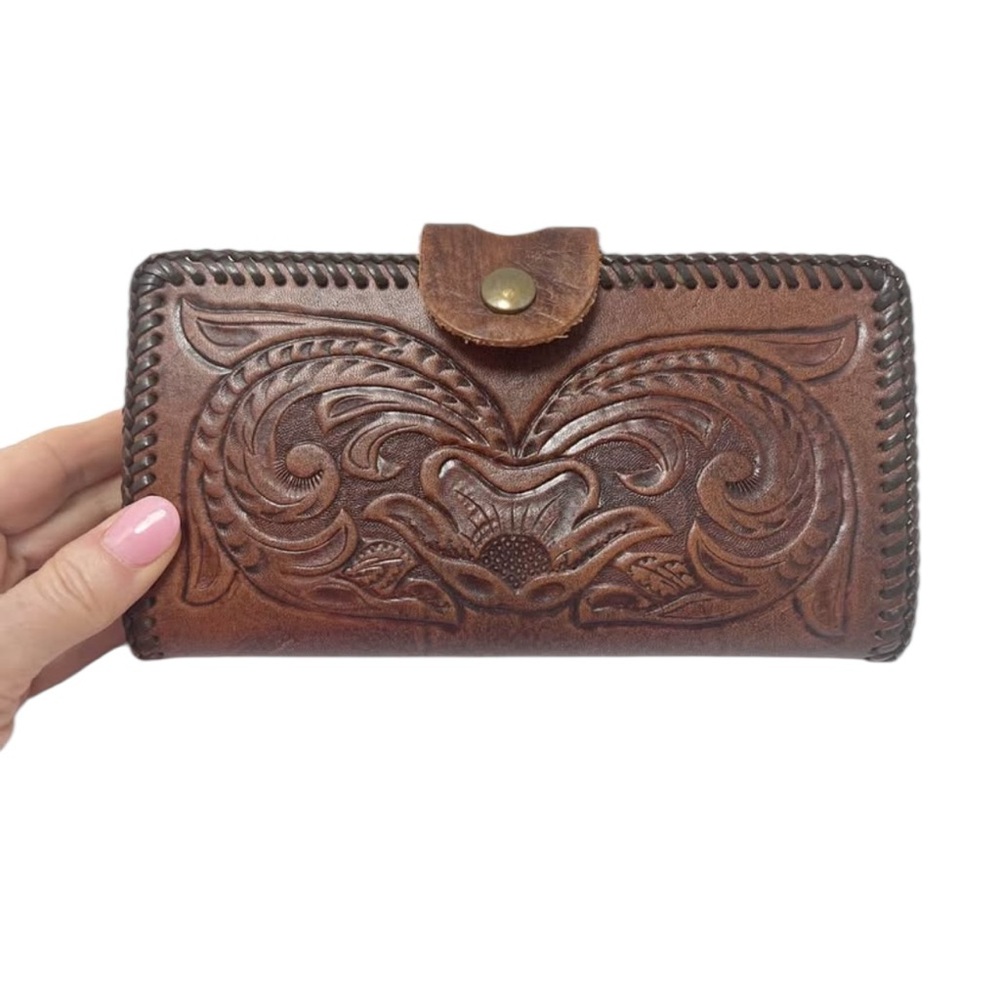 Vintage Western Hand Tooled Whipstitched Bifold Brown Wallet